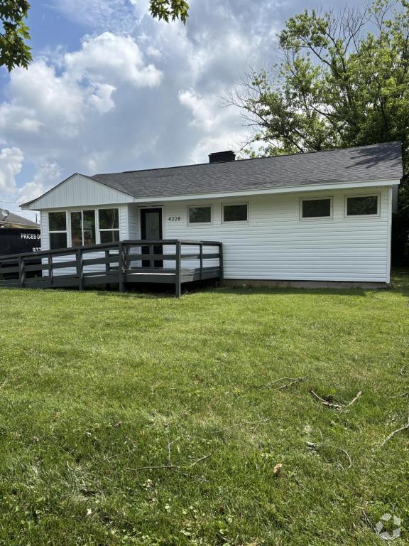 Building Photo - 4228 Thompson Dr Rental