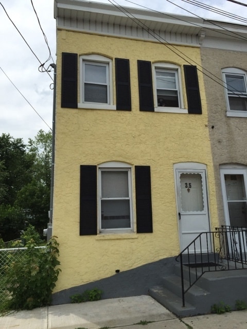 Photo - 35 Chase St Casa