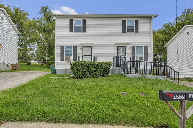 Photo - 3226 Lincoln Ave