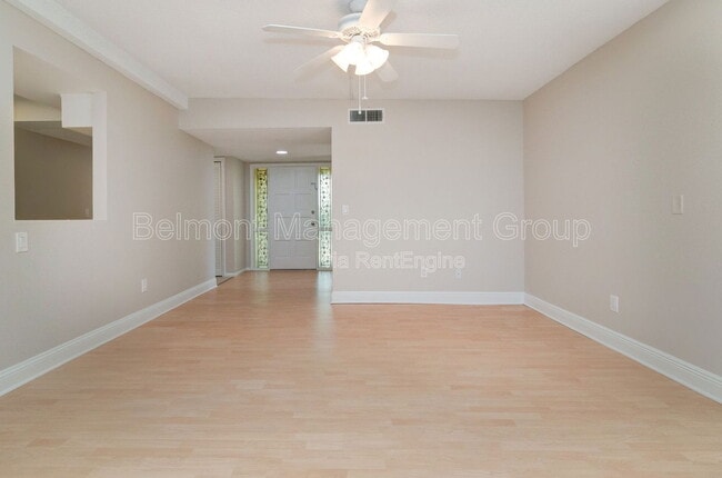 Photo - 110 Madrid Dr