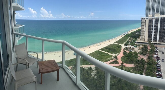 Photo - 6515 Collins Ave Unidad 1605