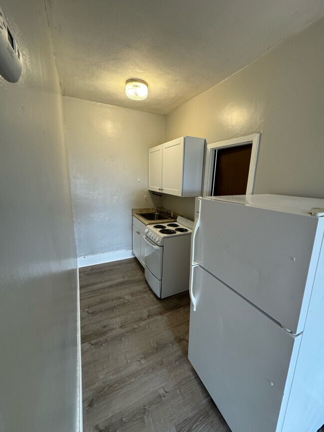 Photo - 40 Anderson St Unit 19