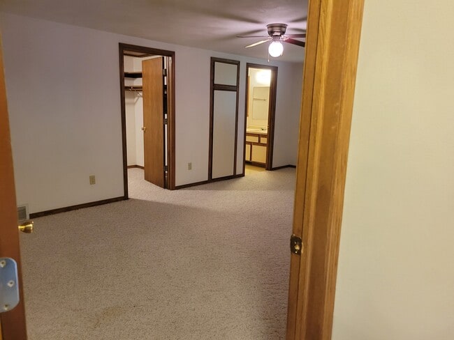 Photo - 13 Century Ct