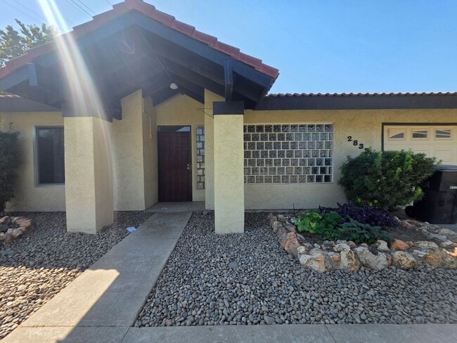 Photo - 2835 E Norman Ave