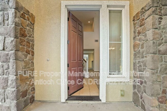 Photo - 2446 Mojave Dr