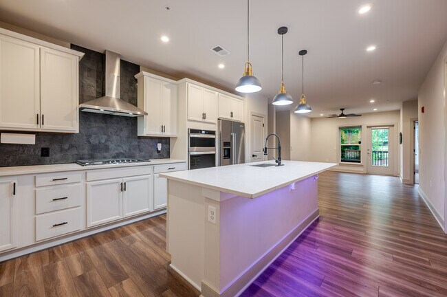 Photo - 102 St Ives Pl Unit 105