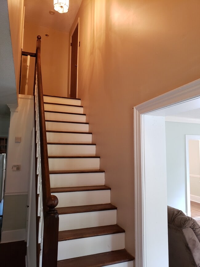 Photo - 774 Boulevard