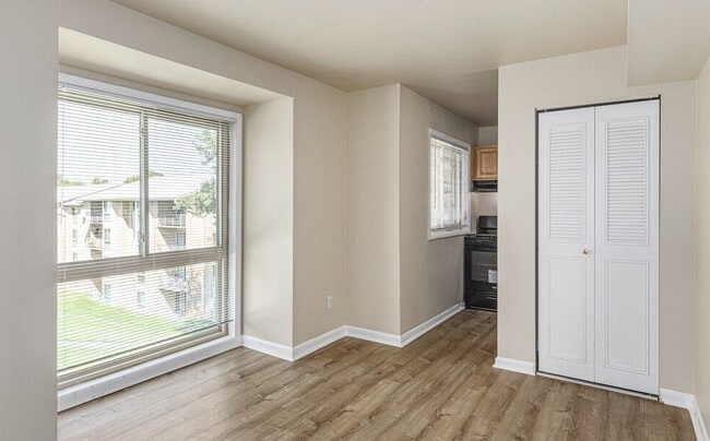 Living Area (1BR with Den)