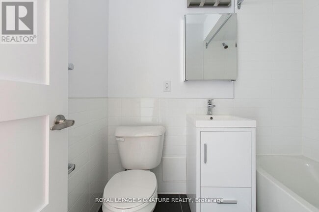 Photo - 990 Avenue Rd Unité 206