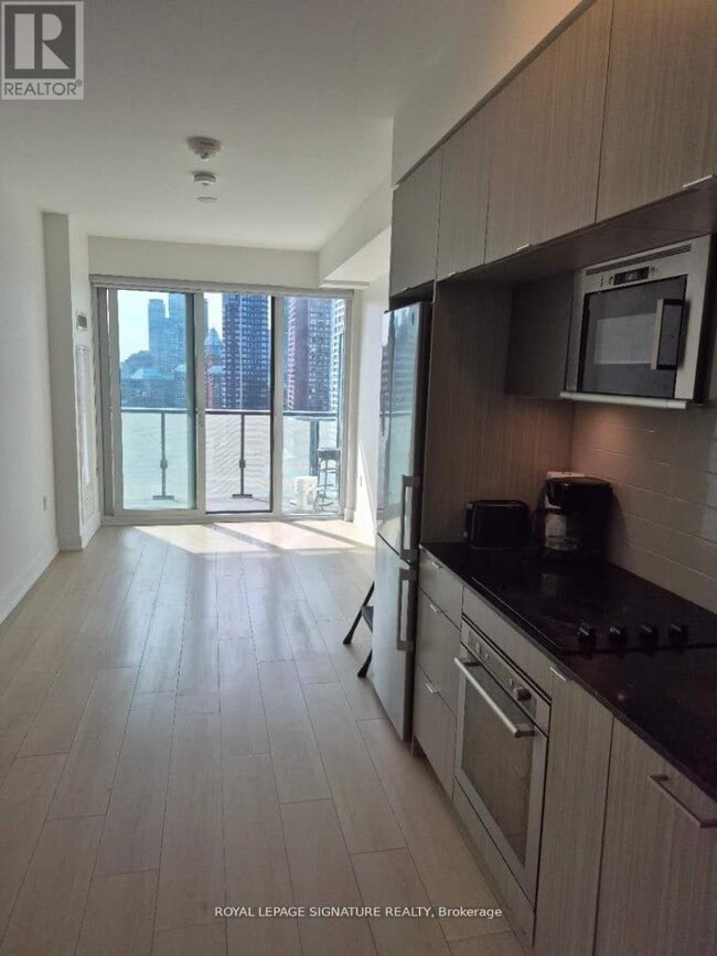 Photo - 575 Bloor St E Unit 1901