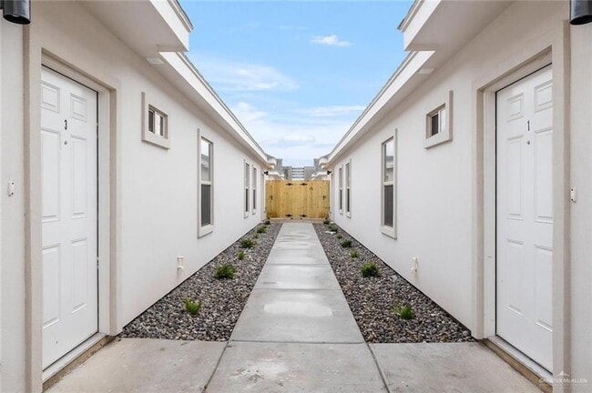 Photo - 2701 Sage Dr Unit 3