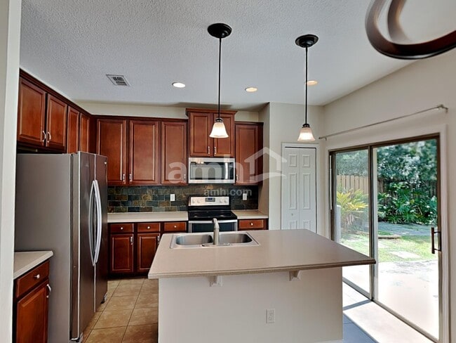 Photo - 231 Buck Run Way