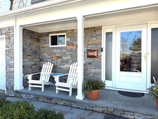 Photo - 49 Spencer Dr