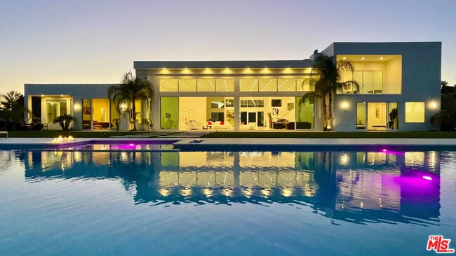 Photo - 80 Saddlebow Rd