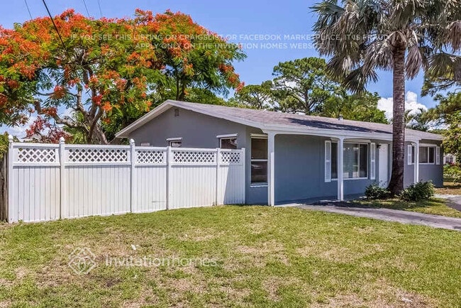 Photo - 401 NW 8th Ct