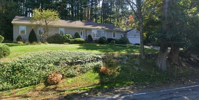 Building Photo - 102 Hillside Rd Unit B