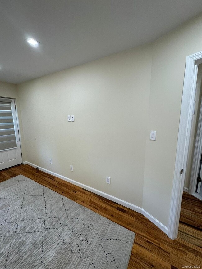 Photo - 4-23 Beach 9th St Unit 2nd Floor