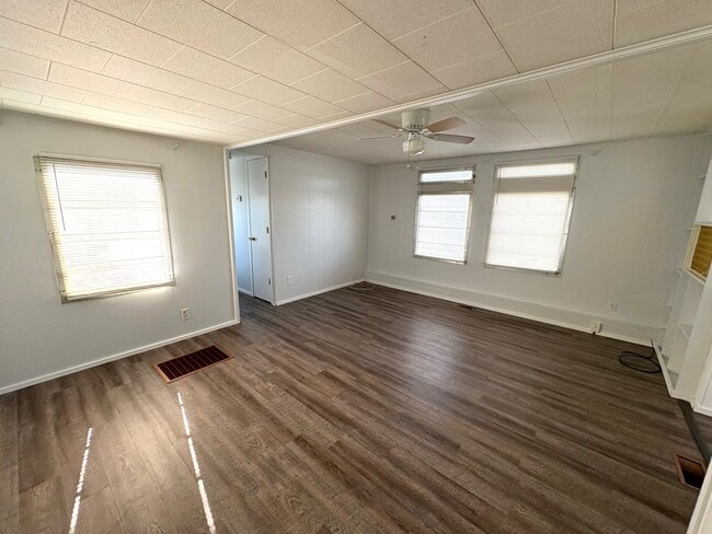 Photo - Updated 2Bed/1Bath Mobile Home for Rent! S...