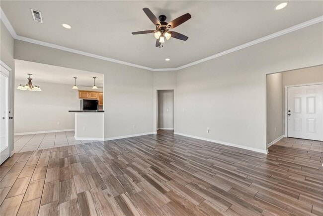 Photo - 6007 S 36th St