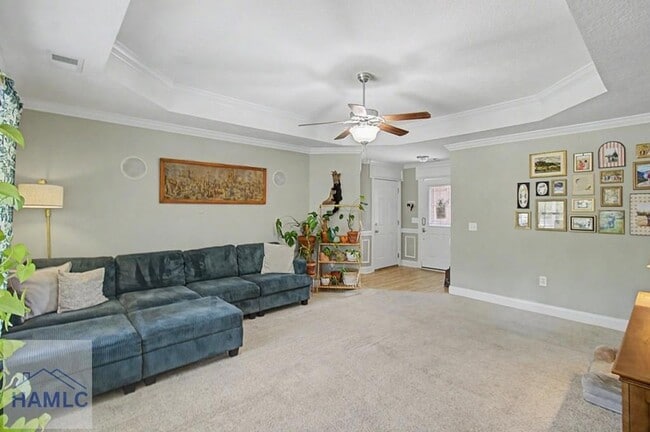 Photo - 220 Jackson Ave NE