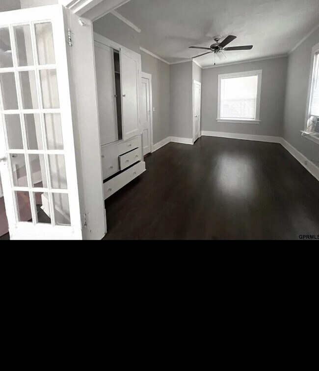 Photo - Forest Avenue Unit 915 -1