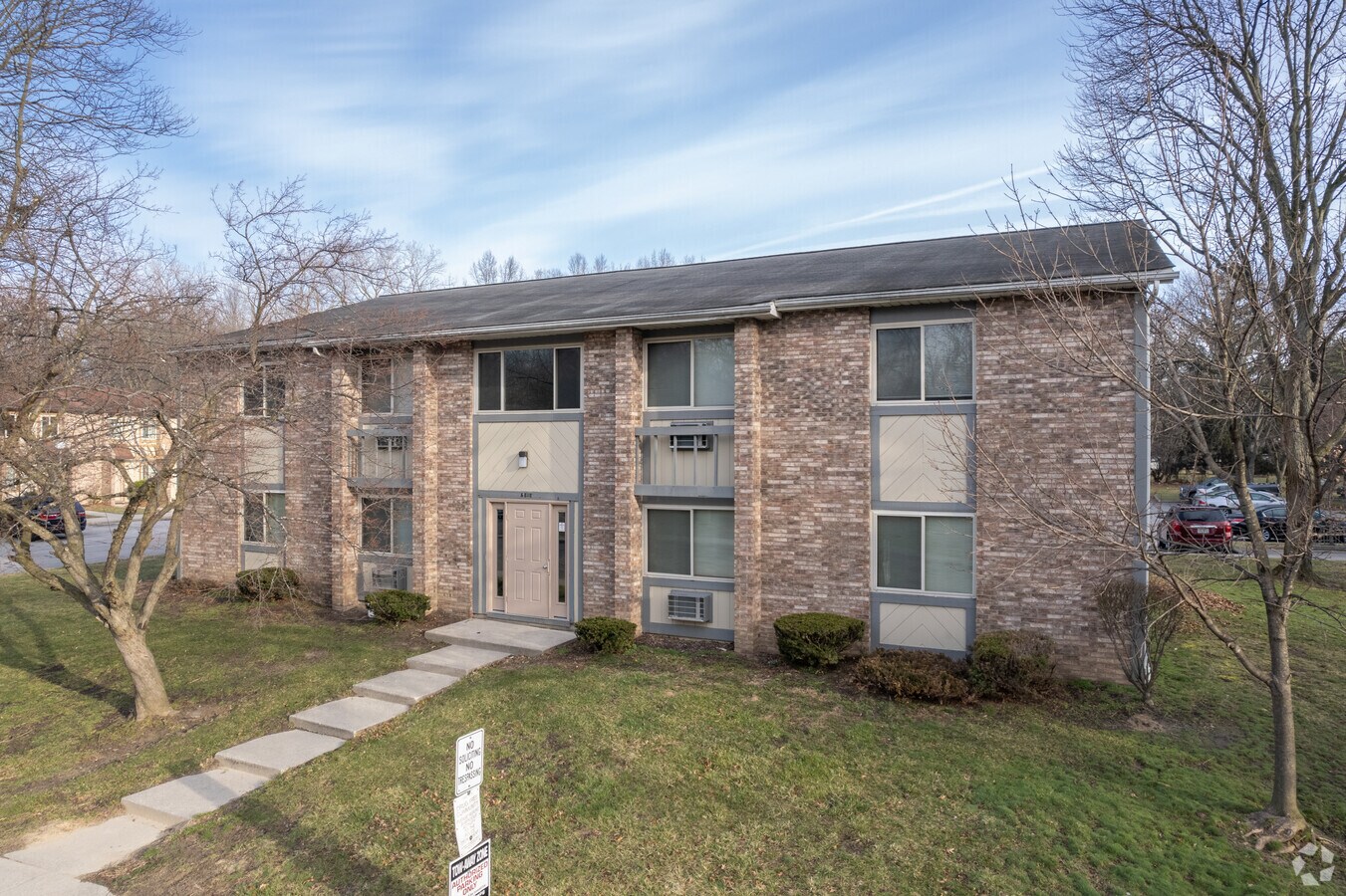 Photo - Oakwood Gardens