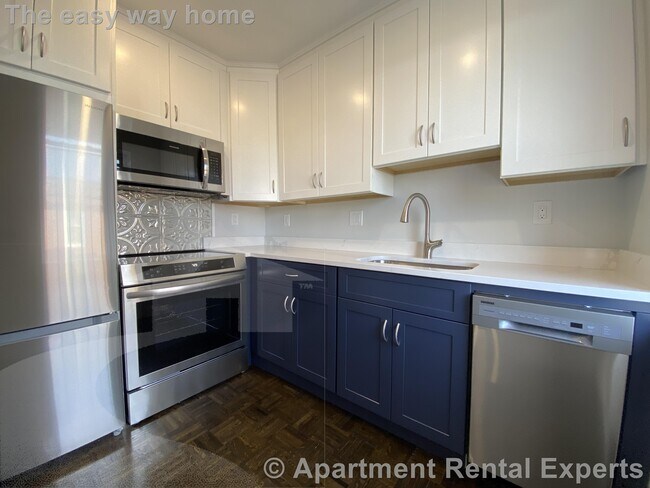 Photo - 395 Broadway Unit #R5B