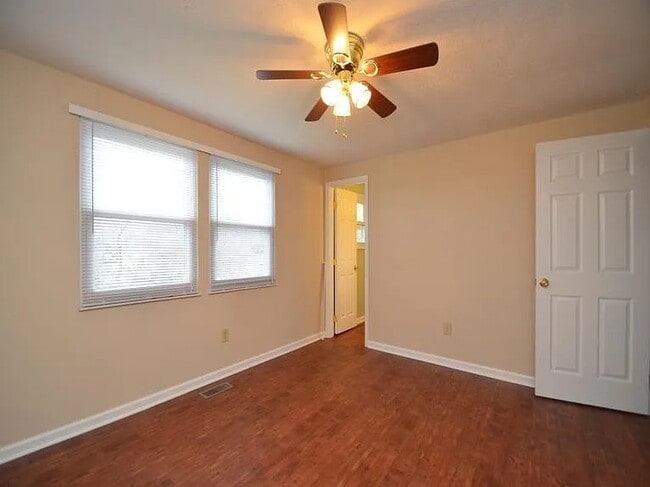 Photo - 7696 Devonwood Dr