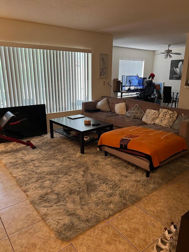 Building Photo - 815 Boynton Beach Blvd Unit 9-105 Rental