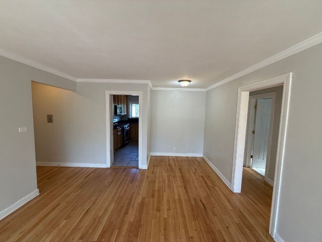 Photo - 2950 W Arthur Ave Unidad 3