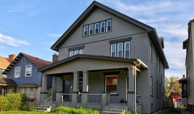 Building Photo - 1515-1517 Hawthorne