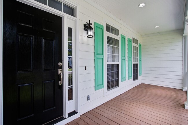 Photo - Beautiful 4 Bedroom in Hamlin Plantation -...