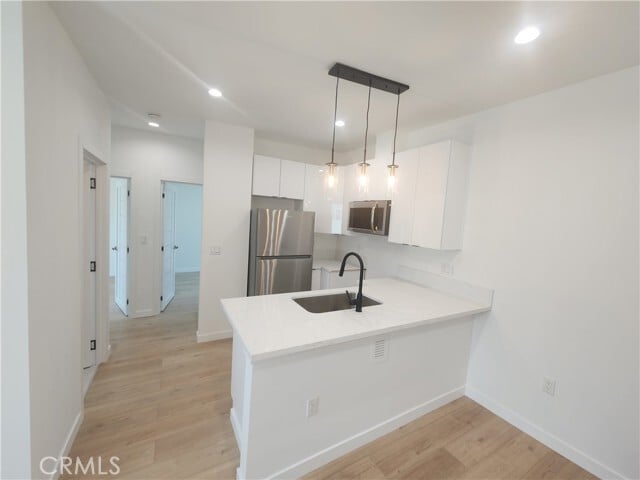 Photo - 10940 Oxnard St Apartment Unit 10942 1/2