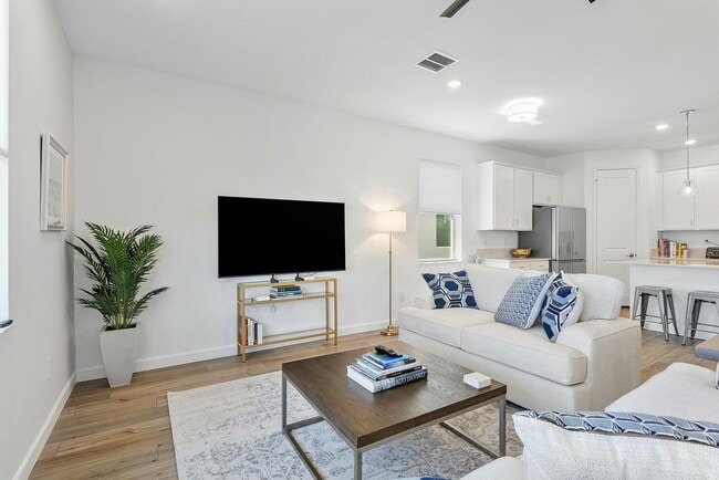 Photo - 13404 Brotherhood Wy