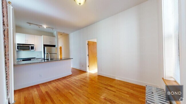 Building Photo - 129 E 97th St Unit 5A Rental