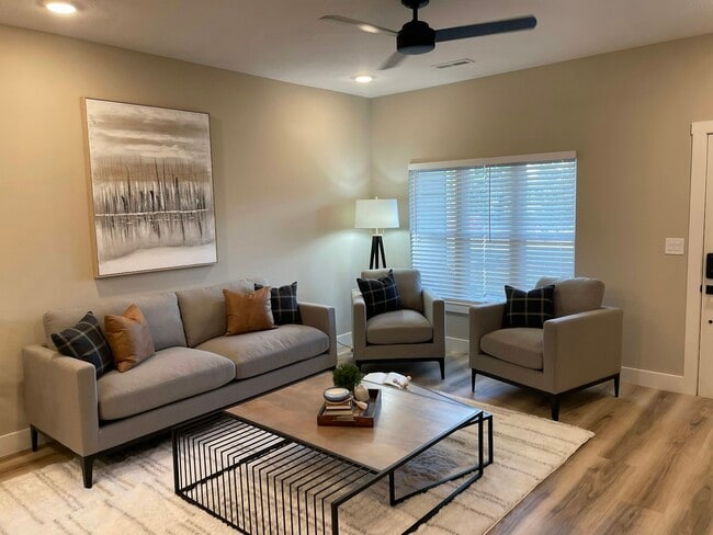 Photo - 640-688 S Harrison Street, Unit 642