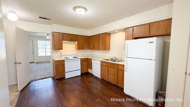 Photo - 2119 S Loop 289