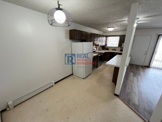 Photo - 1704 E 17th St