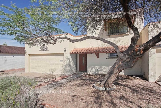 3029 S Country Club Way