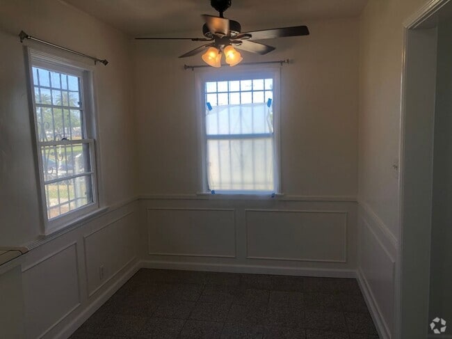 Building Photo - 6137 Harvard Blvd Rental