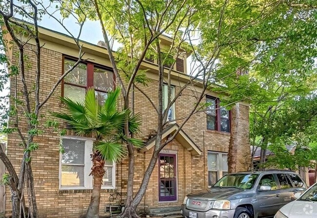 Building Photo - 1748 Richmond Ave. Unit 1 Rental