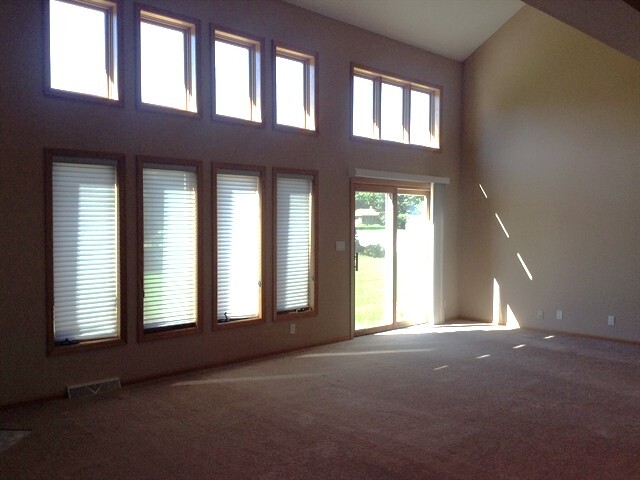 3331 E Normandy Dr