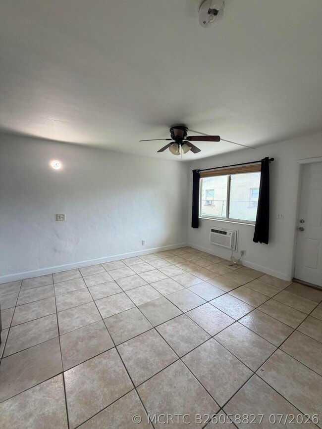 Photo - 1124 NW 2nd St