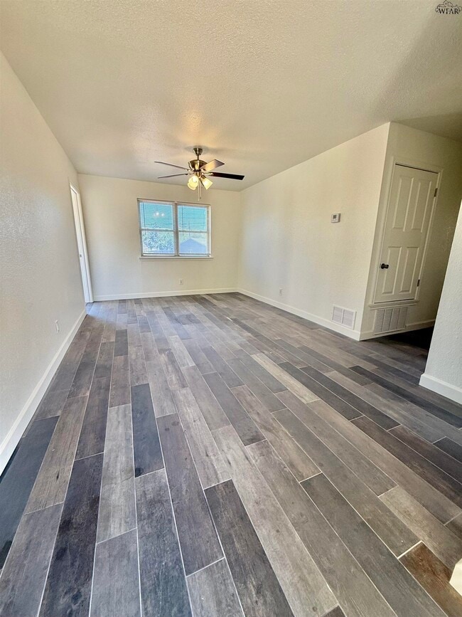 Photo - 4717 Bonny Dr