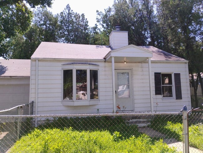 Building Photo - 1 Bed 1 Bath Rental
