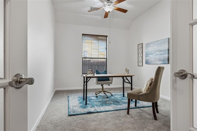Photo - 5501 Allamanda Dr