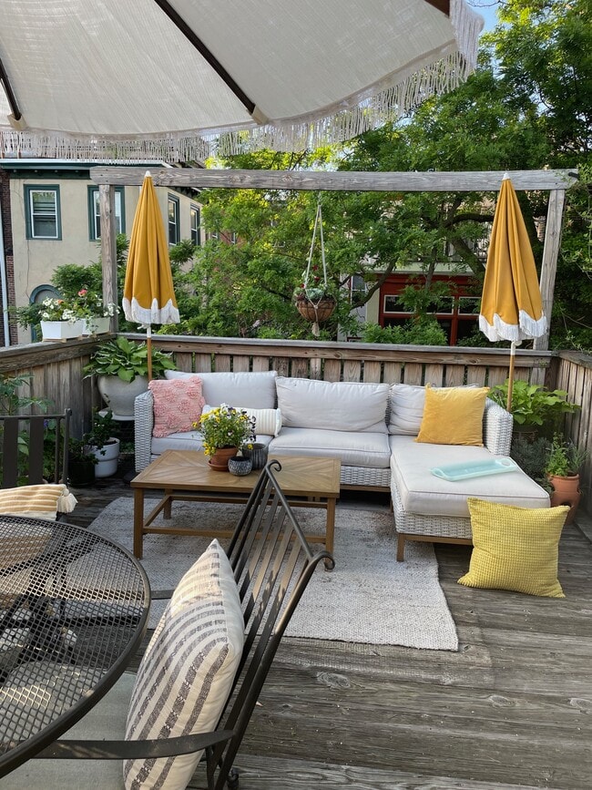 Building Photo - 2031 Brandywine St Unit 3