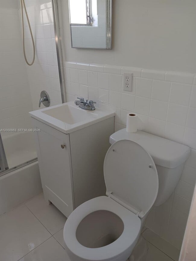 Photo - 107 SW 18th Ct Unit 12