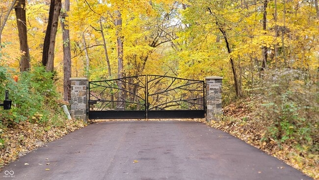 Photo - 10801 Cyntheanne Rd