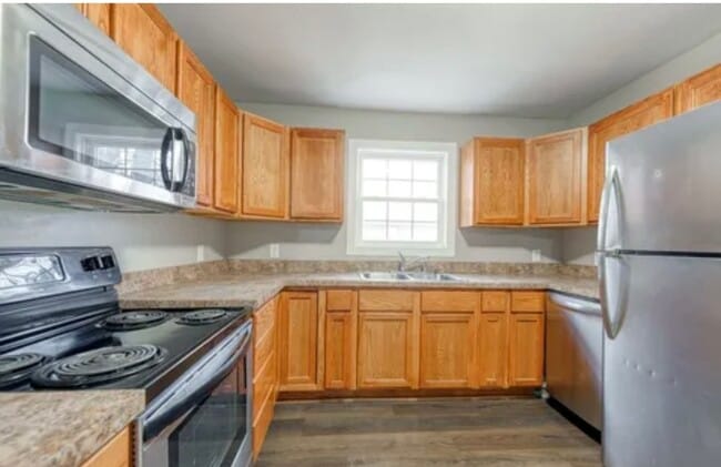 Photo - 761 S 5th St